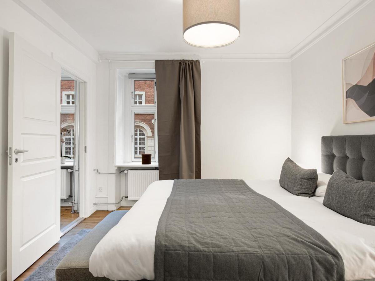 Sanders Stage - Enchanting Four-Bedroom Apartment Near Nyhavn Kopenhag Dış mekan fotoğraf
